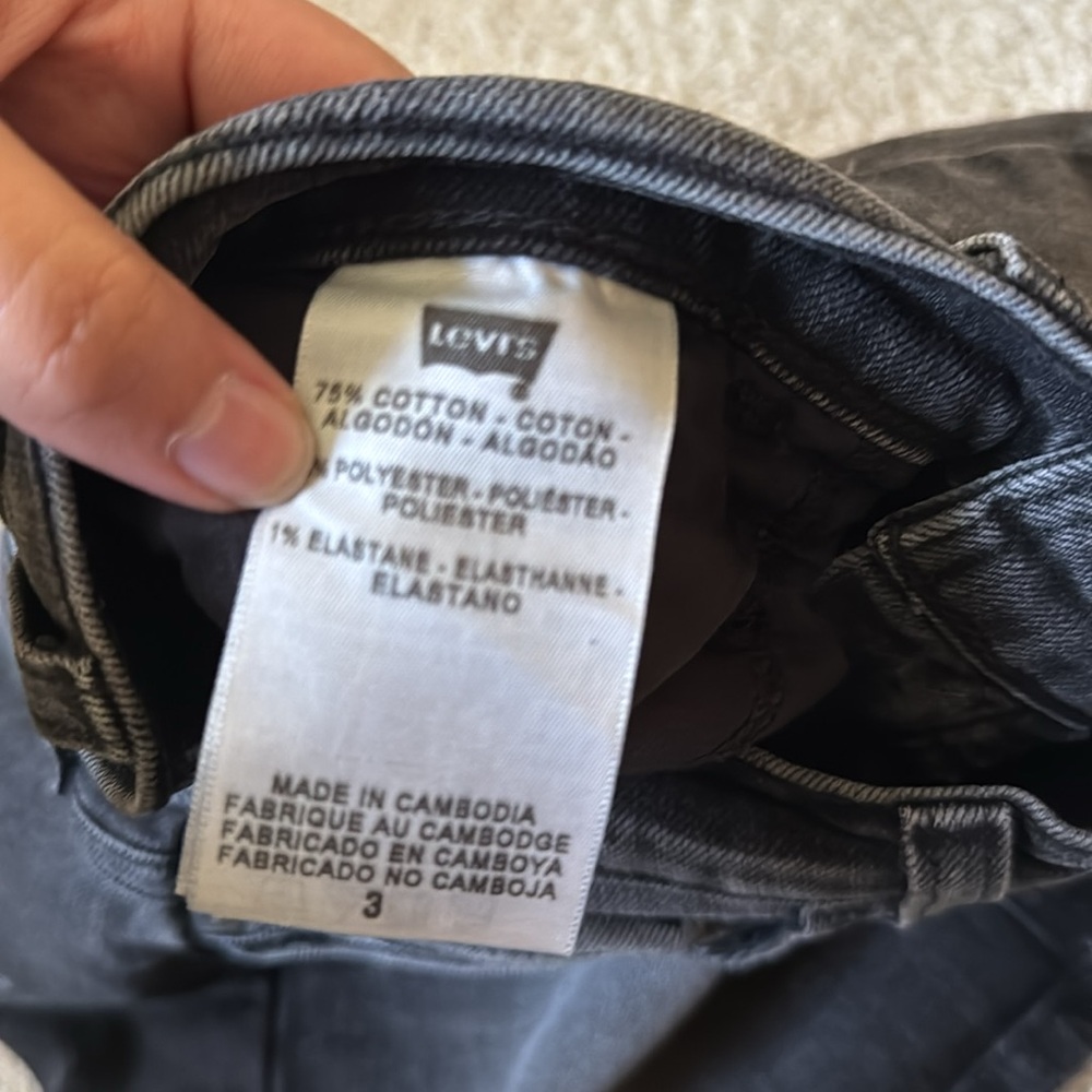 Vintage Levi’s Jean skirt size 3 - Picture 4 of 6